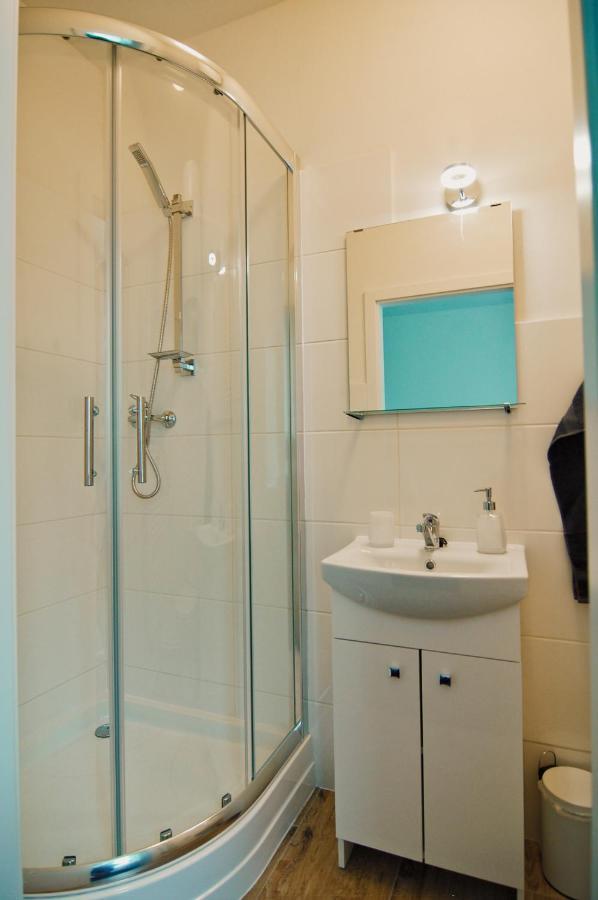 אוסטרבה Aparthotel Vitkovice מראה חיצוני תמונה
